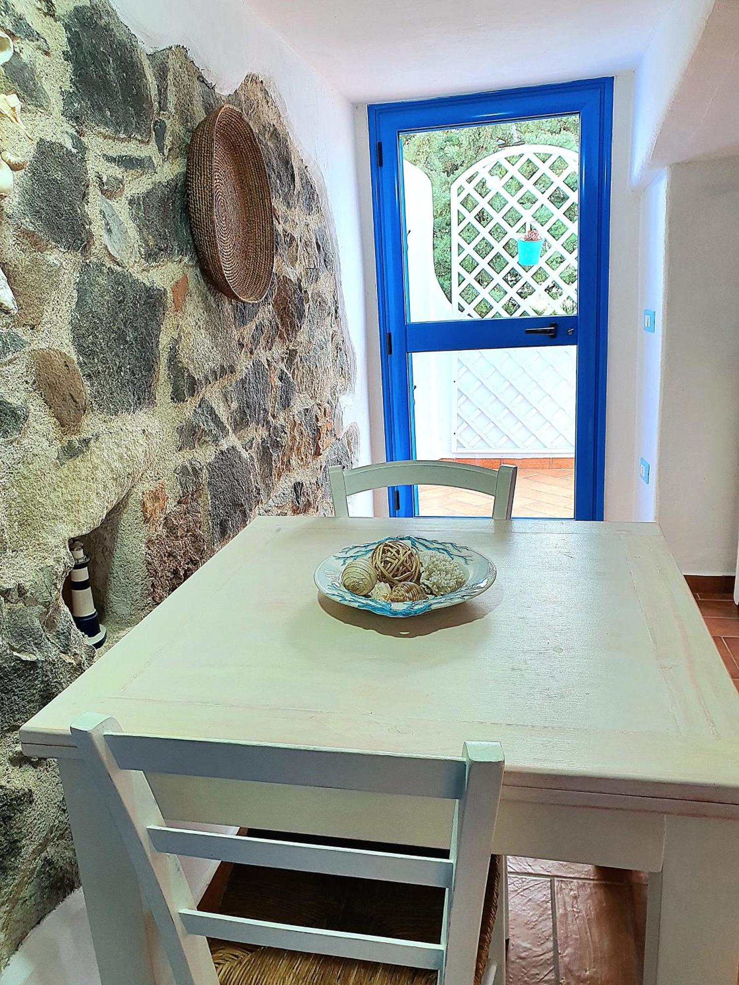 Dommos - Andira Apartments Orosei Oda fotoğraf